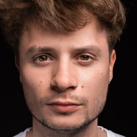 Deux Vingt Employee Yulian Kukhlevskyy's profile photo