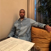 Results Physiotherapy Employee Samson Robinson's profile photo