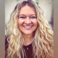 Sylwia Jackson Email