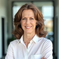 Digital Marketing Employee Kim Beaty's profile photo