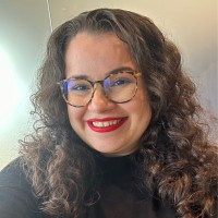 Daniela Guedes Medeiros Email