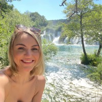 AJ Bell Employee Becca C.'s profile photo