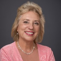 .simOn.salas. Employee Annette Gould's profile photo