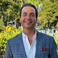 Tru Fragrance & Beauty Employee Vincent Keegan's profile photo