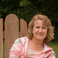 Roxanne Westman