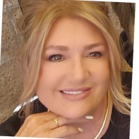 McElroy Metal Employee Tracy Kirk's profile photo