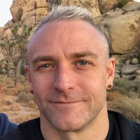 Email e telefono di Matt Douglass