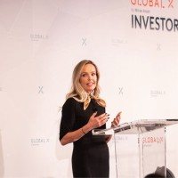 Resolute Investment Managers Employee Rebecca Burke's profile photo