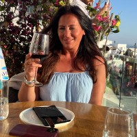 Nicola Aitchison Email