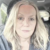 Lesley Harding Email