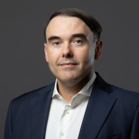 Tomasz Ostrowicki Email