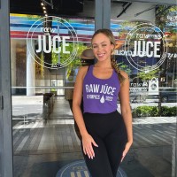Raw Jūce Employee Alyssa Lawrence's profile photo