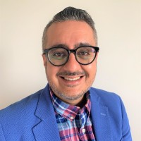 Hessam Ghiassi Email