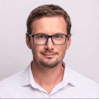 Juraj Komloši Email