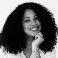 Comentto Employee Evaniele Maria's profile photo