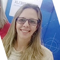 Juliana Pistoni Email & Phone Number