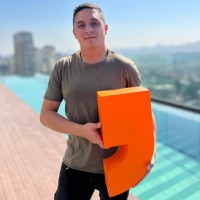 Bob Employee Carlos Torres's profile photo