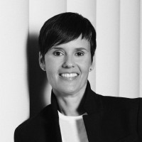 Andrea Fernandes Email & Phone Number