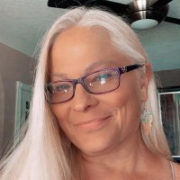 Terri Davis Email & Phone Number