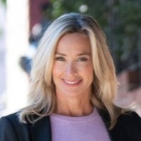 Stephanie O'Brien Email & Phone Number