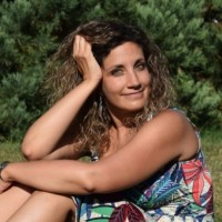 Esther Jaurrieta Email