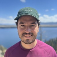 Max Vanostrillo Email