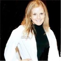 Erin Davis Email & Phone Number