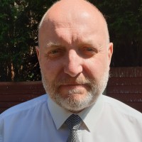 Graham Lyons Email