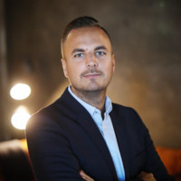 Mikael Kluge Email & Phone Number