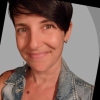 Julie Chamberland Email & Phone Number