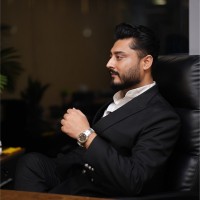 Cresco Real Estate LLC Employee Usama Khan's profile photo