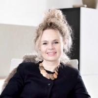 Lyanne Jellema Email