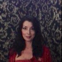 merle norman cosmetics Employee Lyn C's profile photo