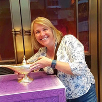 IDBS Employee Louise Phillips's profile photo