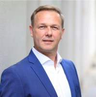 René Pareis Email