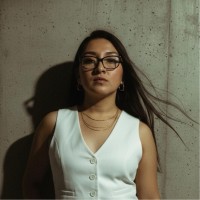 Paola Flores Mondragón Email