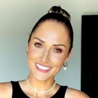 Salesforce Employee Nikki Lang's profile photo