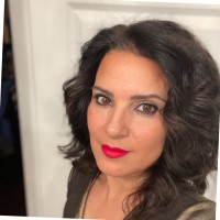 SALT. Optics Employee Sanaz Mohammadi's profile photo