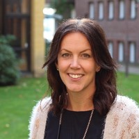 Sara Söderström Email