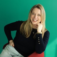 Email e telefono di Lyndsay Hollis