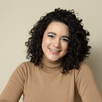 Manuella Cavalcanti Email & Phone Number