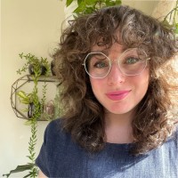 Sarah Perret-Goluboff Email & Phone Number