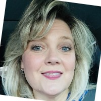 Beacon Industries Inc Employee Amy Buchanan's profile photo