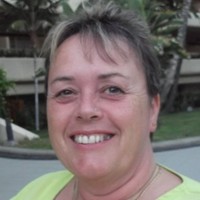 Bev Longthorne Email