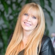 EnsembleIQ Employee Roberta Thomson's profile photo