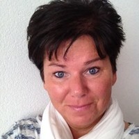 Aumatics Employee Corine H.'s profile photo