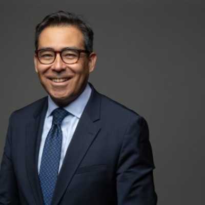 IDB Invest Employee Eric Parrado's profile photo