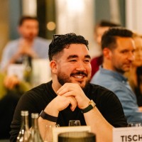 calltime Employee Junis Seger's profile photo