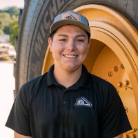 Mobile Track Solutions Employee Zach Brown's profile photo