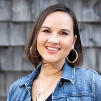 Claudia Scott Email & Phone Number